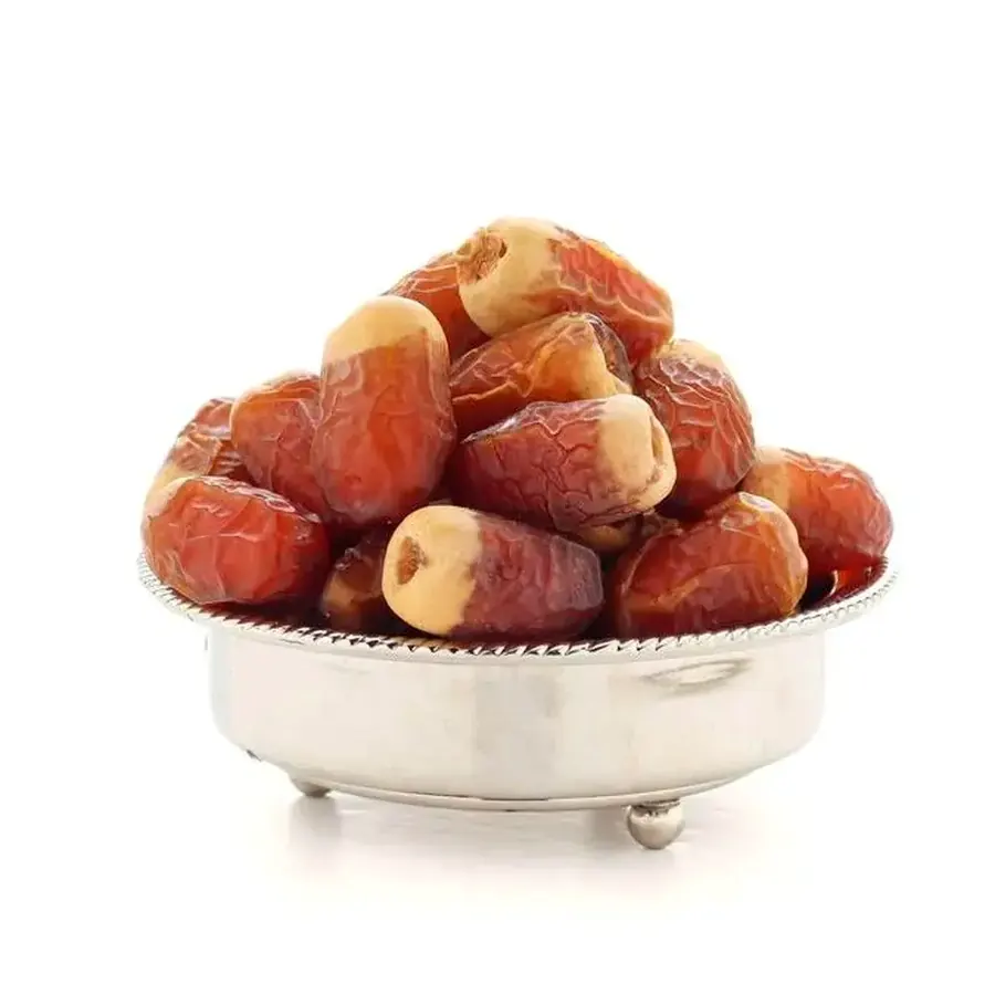 تشكيلة تمور منوّعة